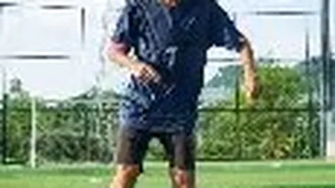 朴茨茅斯客场激战豪门，能否逆境翻盘扭转颓势？