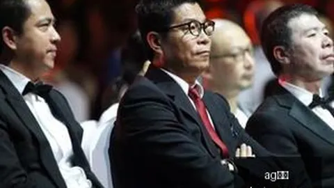 卡里克力荐曼联引援新策略，今夏引援不足争冠关键